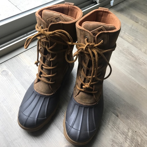 saltwater reeve wedge duck boot